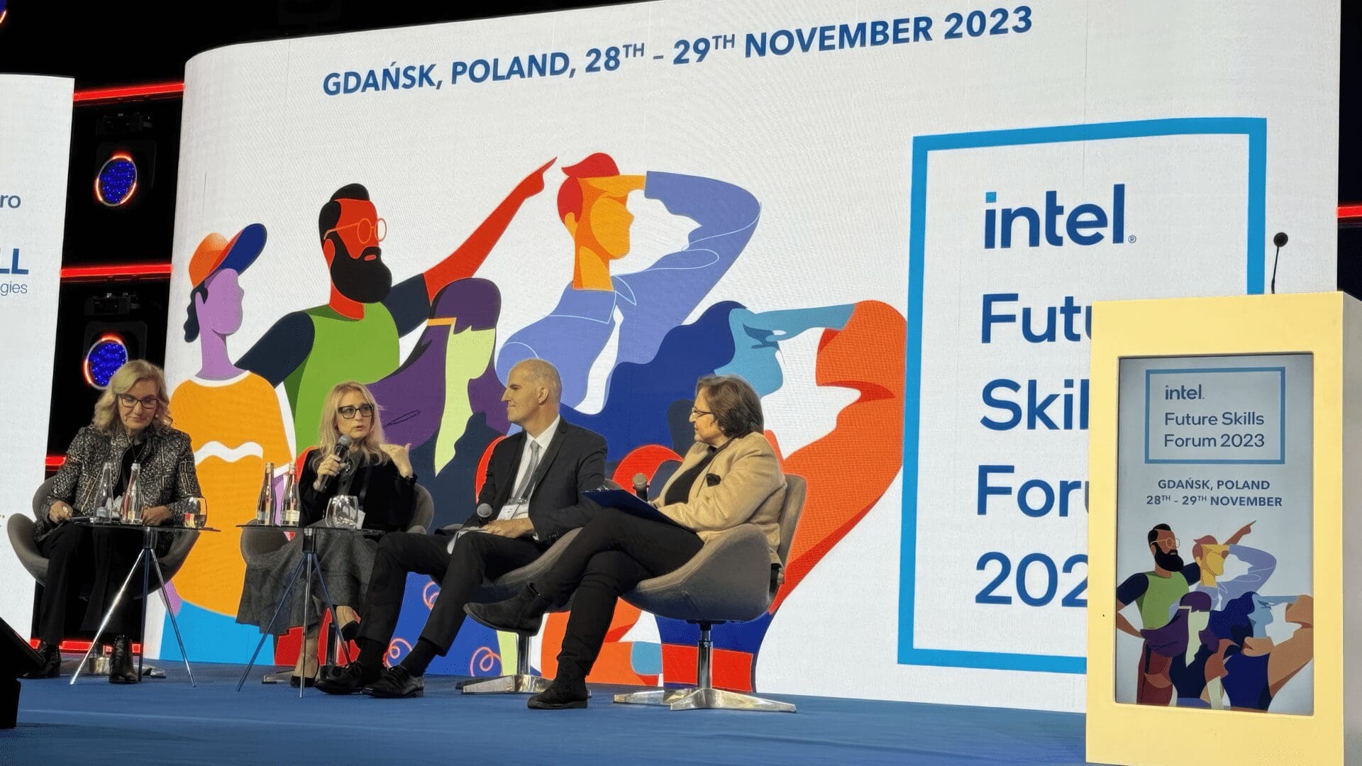 България и Intel